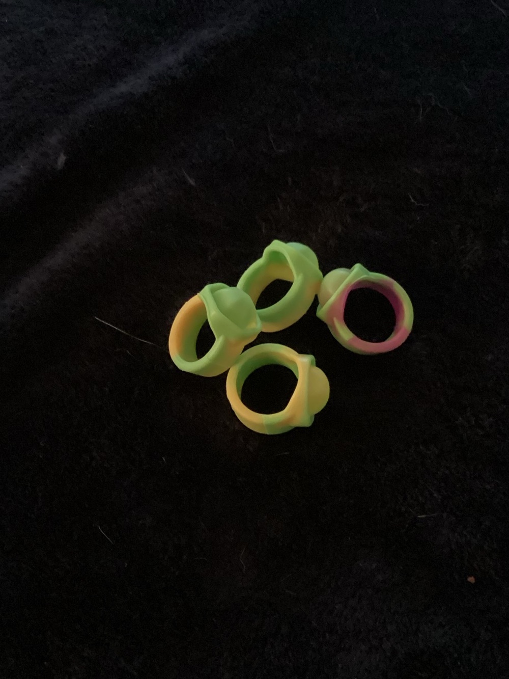 Neon Green pop it toy Silicone Rings - Set of 4